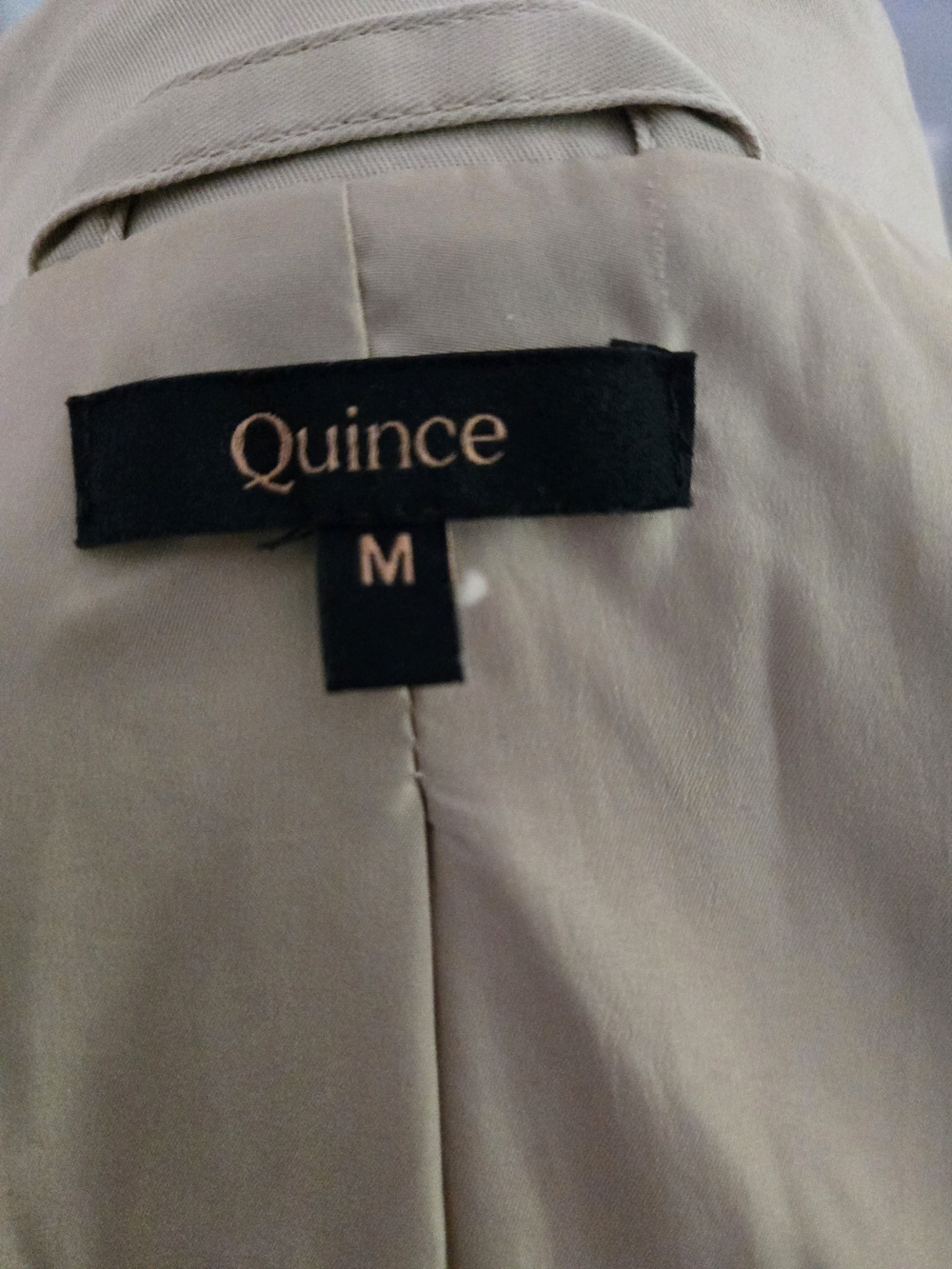Quince Comfort Stretch Women’s Khaki Trench Coat Size Medium Like New - Picture 3 of 4